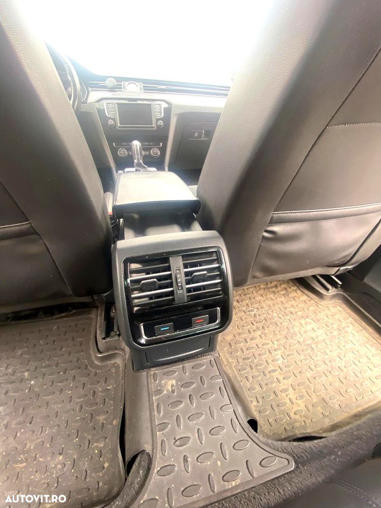 Volkswagen Passat 2.0 TDI DSG 4Motion Highline - 6