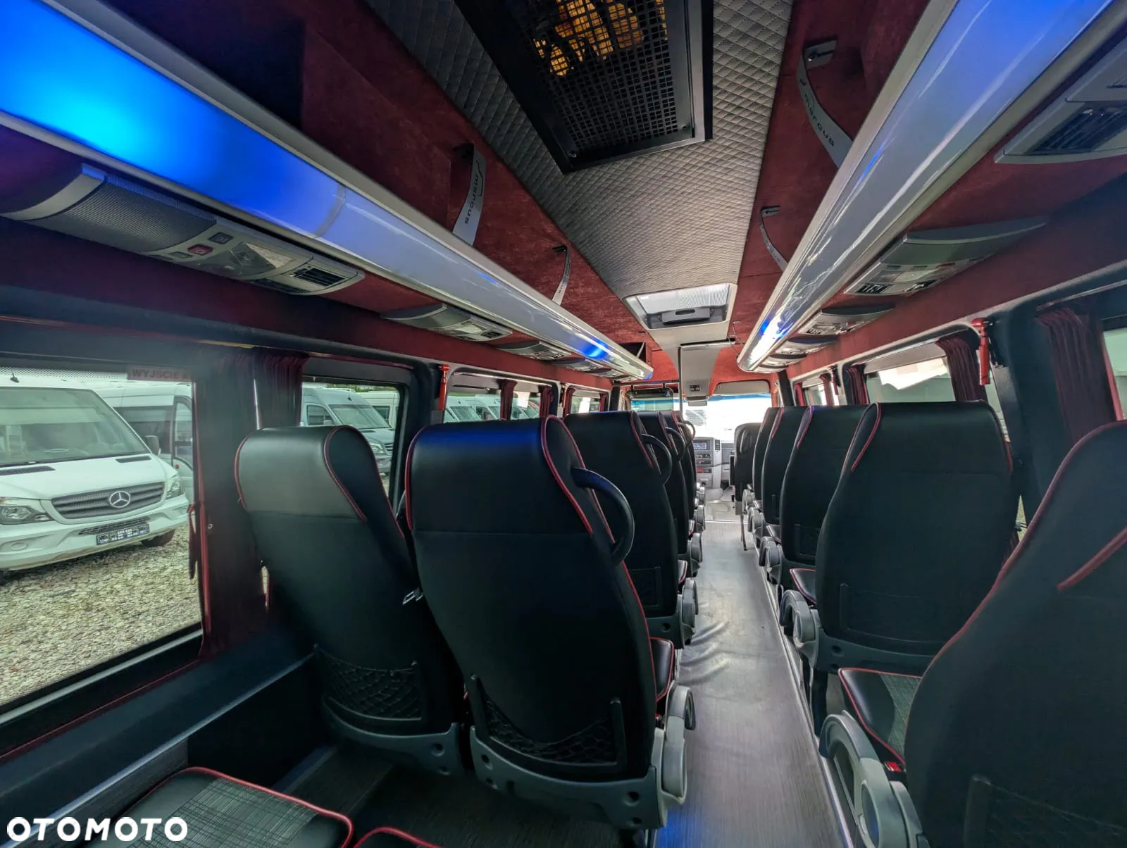 Mercedes-Benz Sprinter 516 - 18