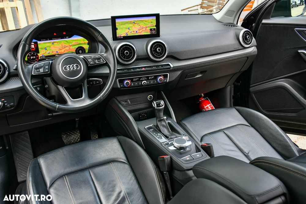 Audi Q2 S-Line Plus - 24