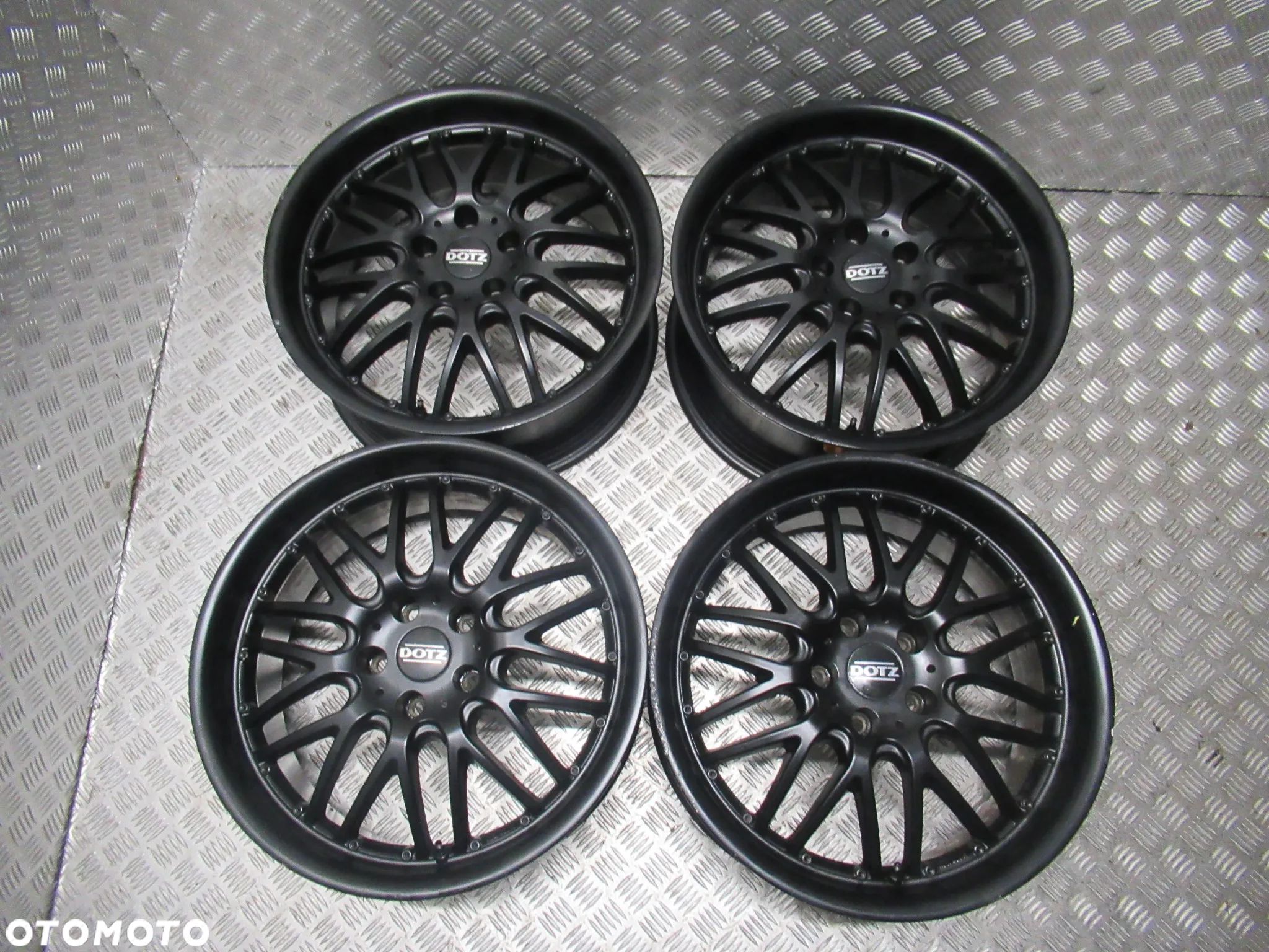 Felgi DOTZ Vw Audi Seat Skoda Mercedes 8Jx18 et35 5x112 - 1