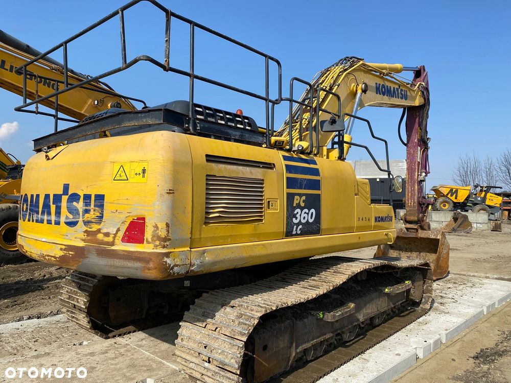 Komatsu PC360 - 8