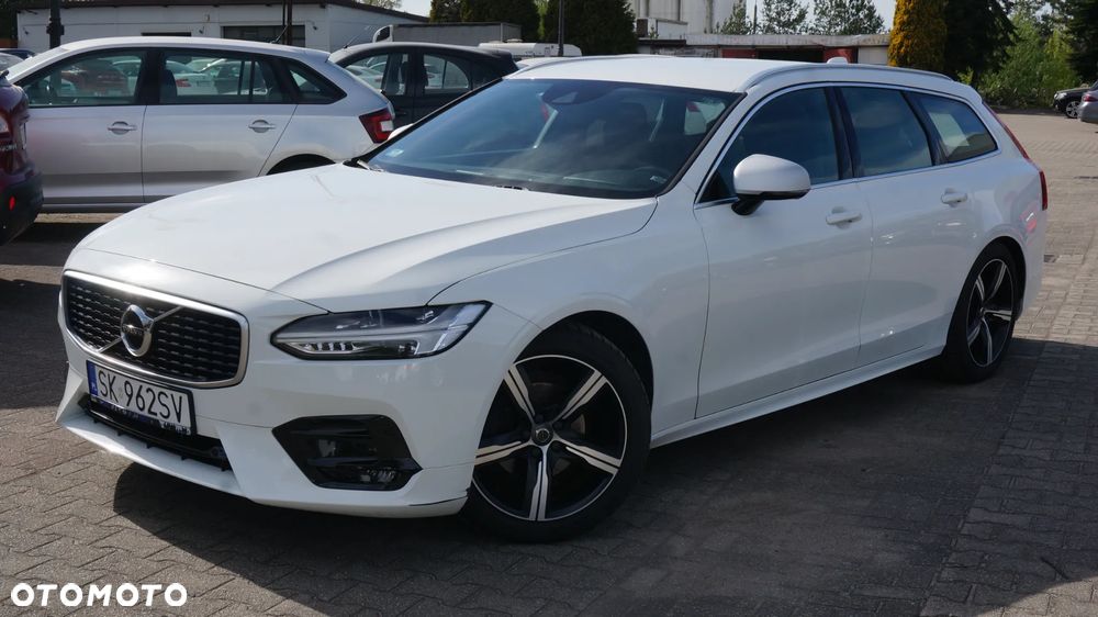 Volvo V90 D4 R-Design - 11