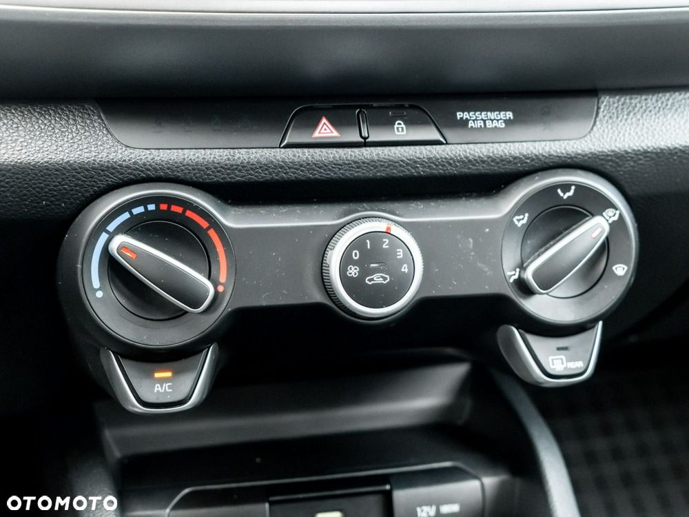 Kia Stonic 1.0 T-GDI M DCT - 16