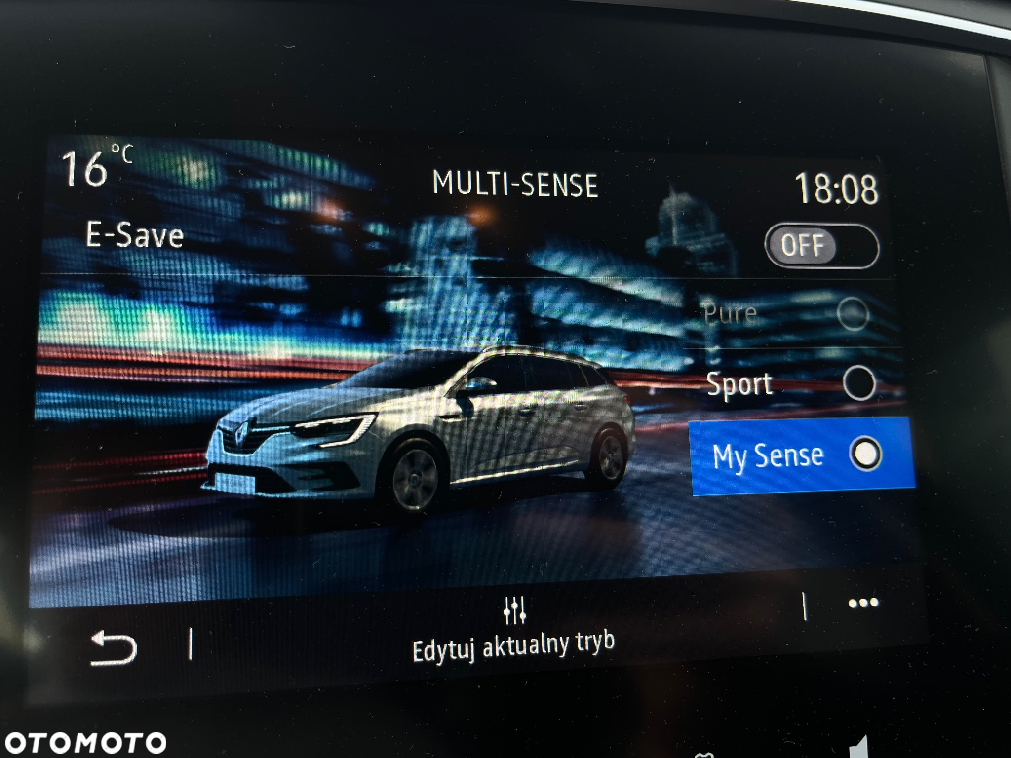 Renault Megane E-TECH Plug-in Hybrid 160 E-Tech engineered - 19