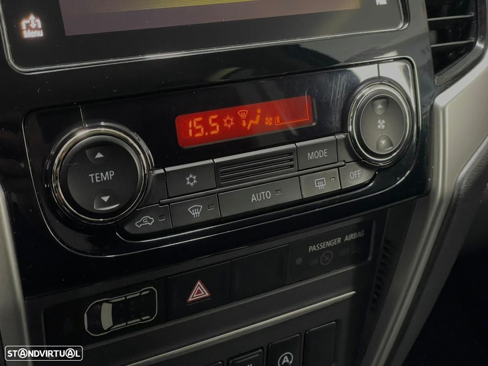 Mitsubishi L200 2.3 DI-D Strakar Space Cab Connect Edition 4WD - 23