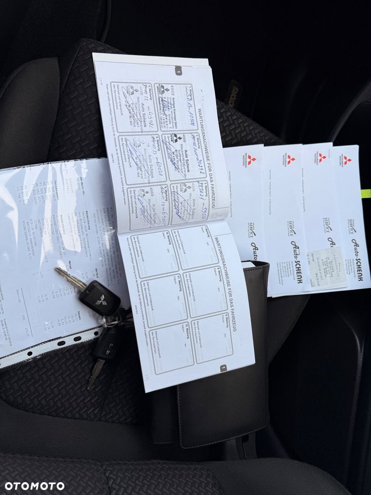 Mitsubishi Eclipse Cross 1.5 T Intense - 28