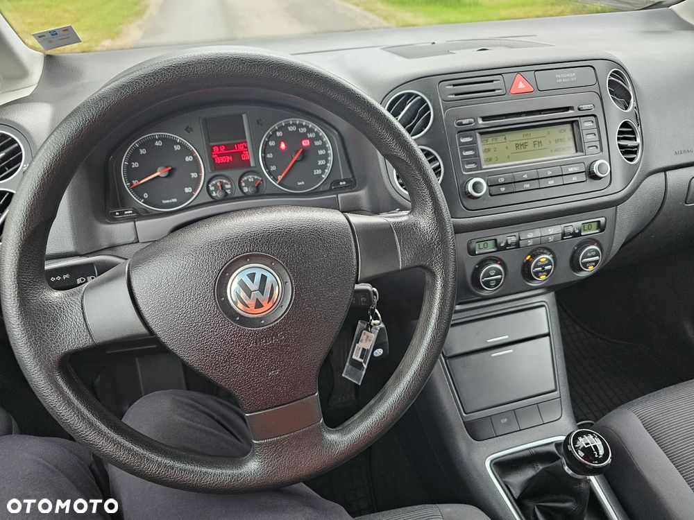 Volkswagen Golf Plus - 9