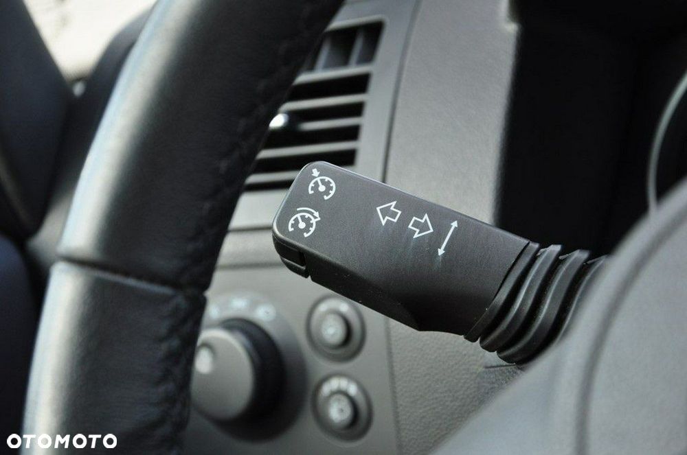 Opel Zafira 1.8 Cosmo - 40