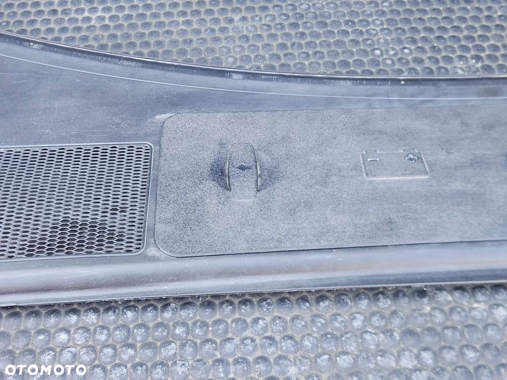 Podszybie 8E1819417B 8E1819422 Osłona Pokrywa Akumulatora Akumulator Plastik Audi A4 B6 B7 Europa - 6