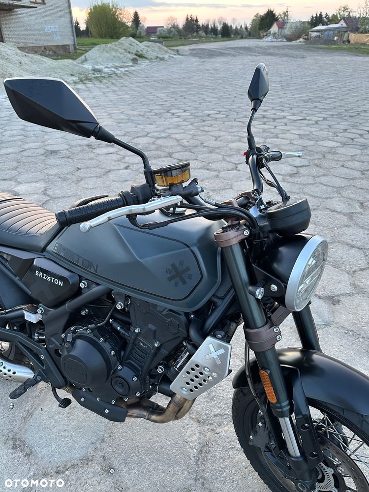 Brixton Crossfire - 17