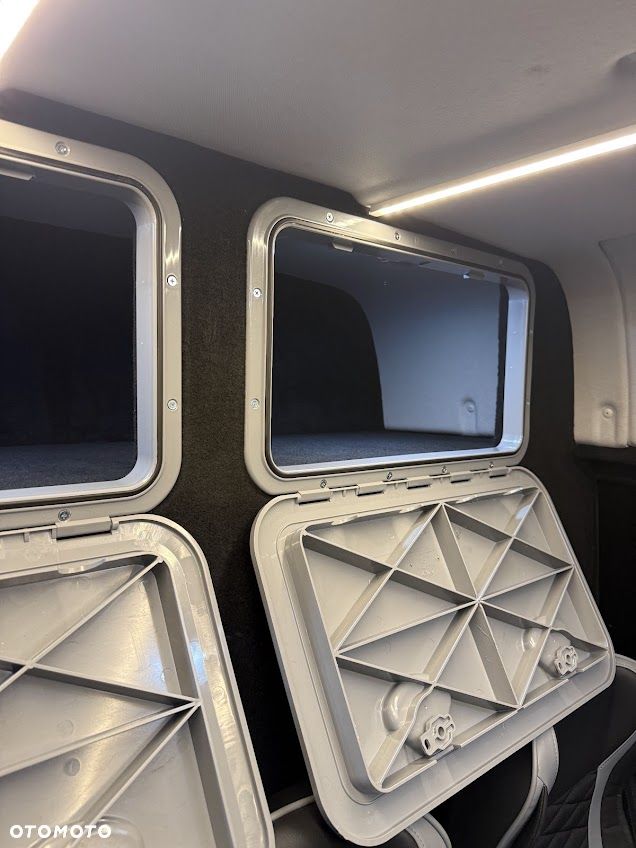 Mercedes-Benz Sprinter 4x4 Strażacki Pożarniczy, 9 osób - 7