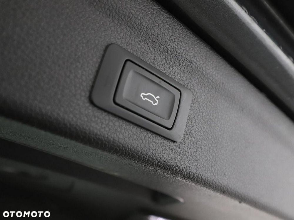 Audi Q3 40 TFSI Quattro S tronic S line - 41