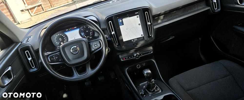 Volvo XC 40 D3 Momentum Pro - 20