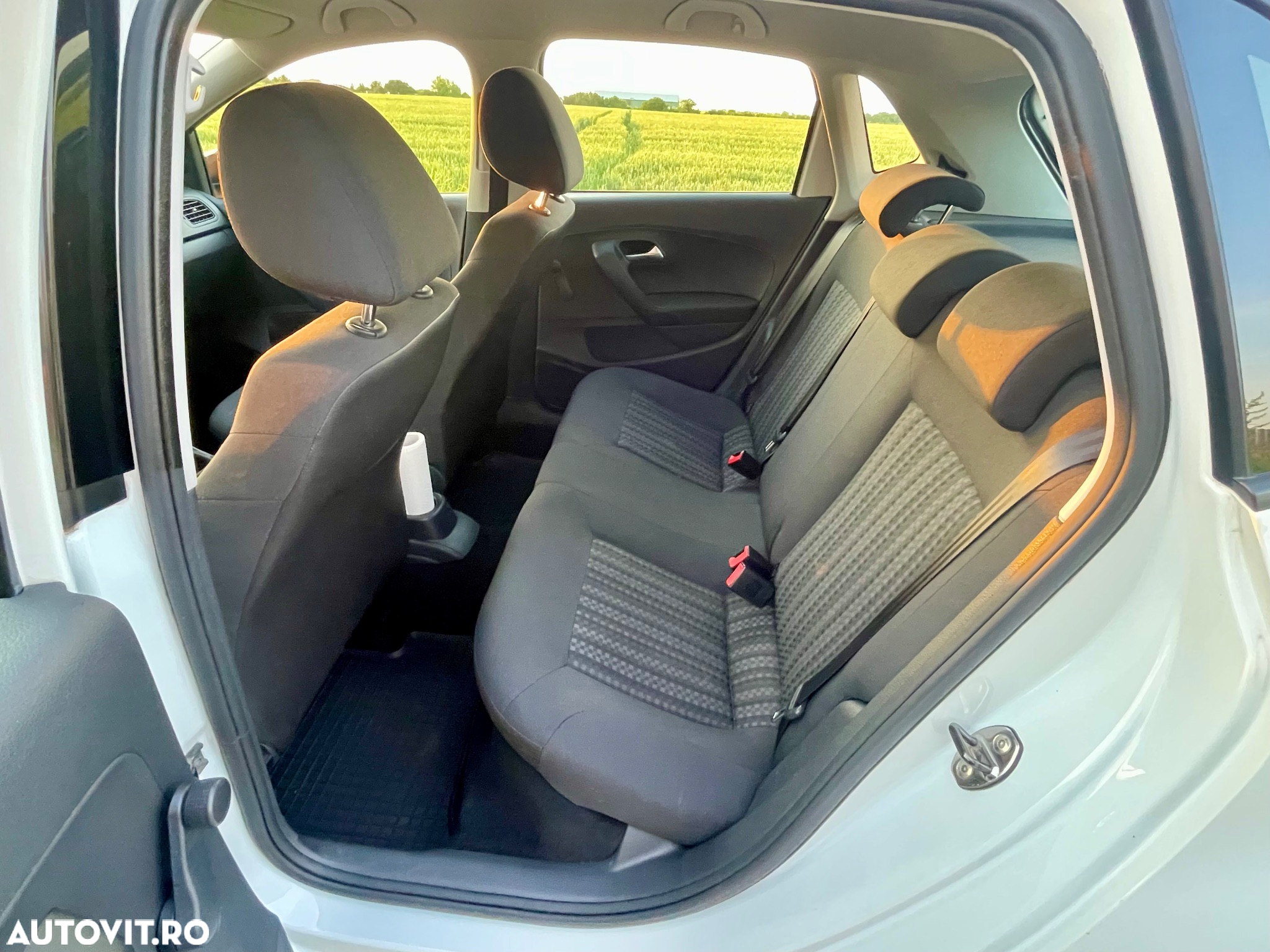 Volkswagen Polo - 6