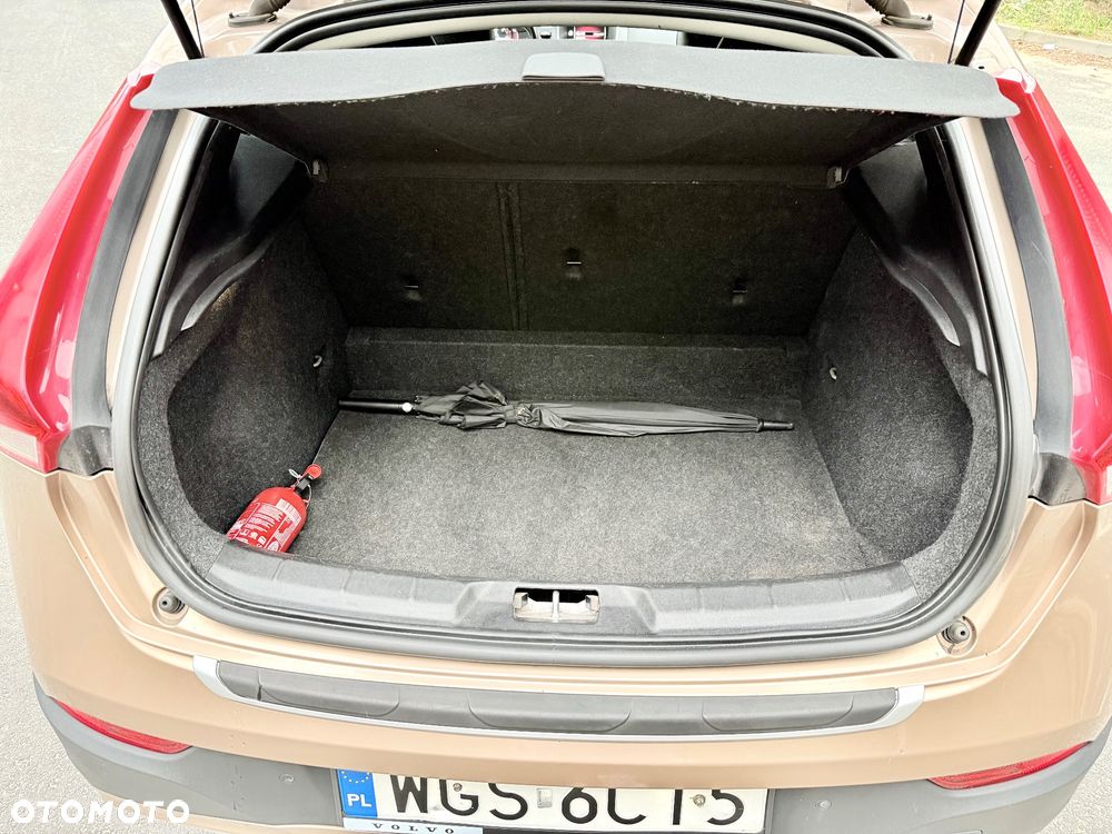 Volvo V40 D4 Drive-E Summum - 18