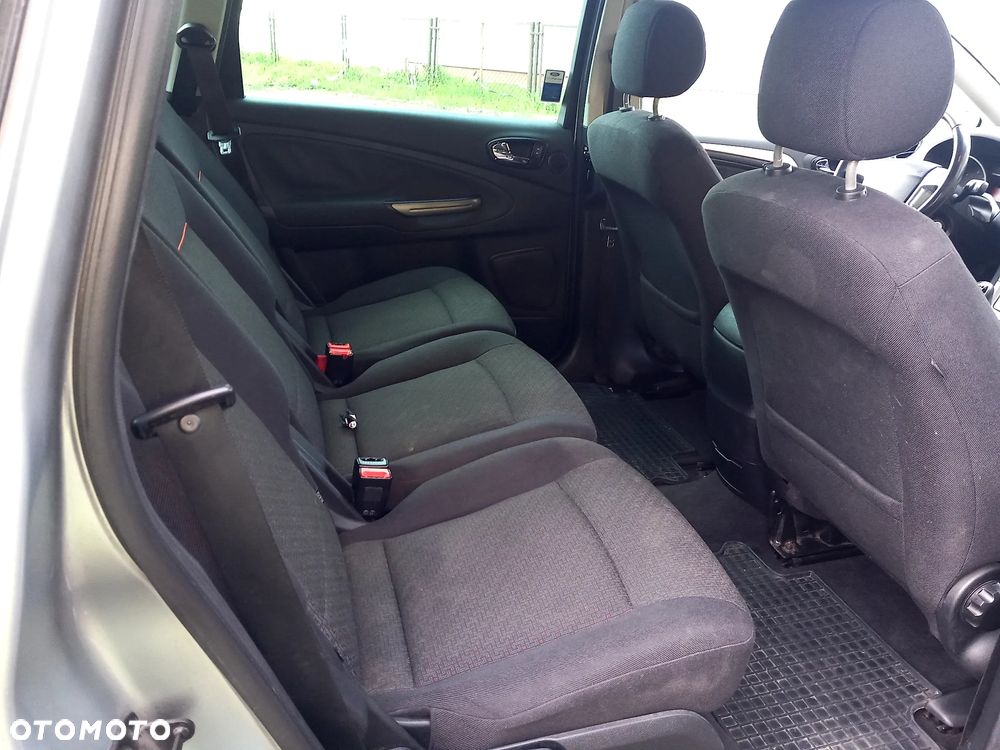 Ford S-Max 2.0 TDCi Ambiente - 20