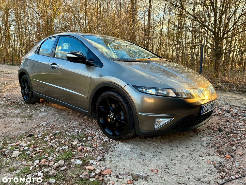 Honda Civic 1.8i-VTEC Sport - 1