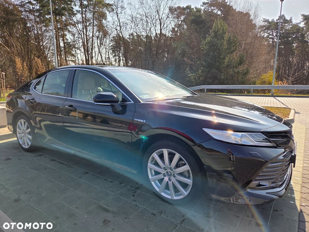 Toyota Camry 2.5 Hybrid Executive CVT - 34