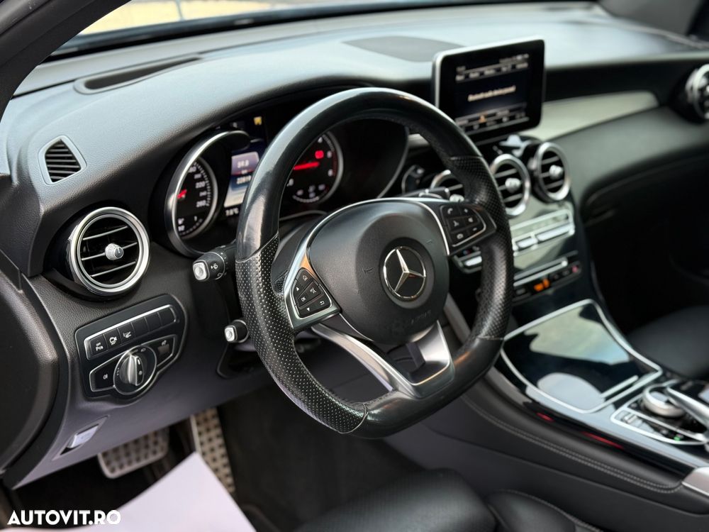 Mercedes-Benz GLC Coupe 220 d 4Matic 9G-TRONIC AMG Line - 17