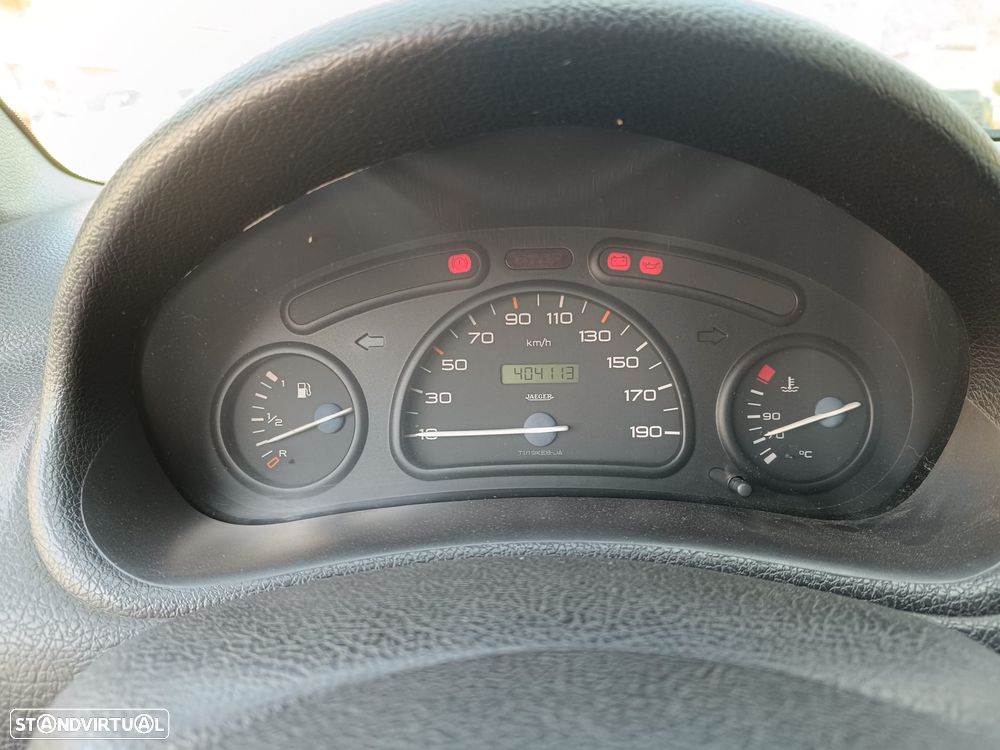 Peugeot 206 1.9 Diesel - 16