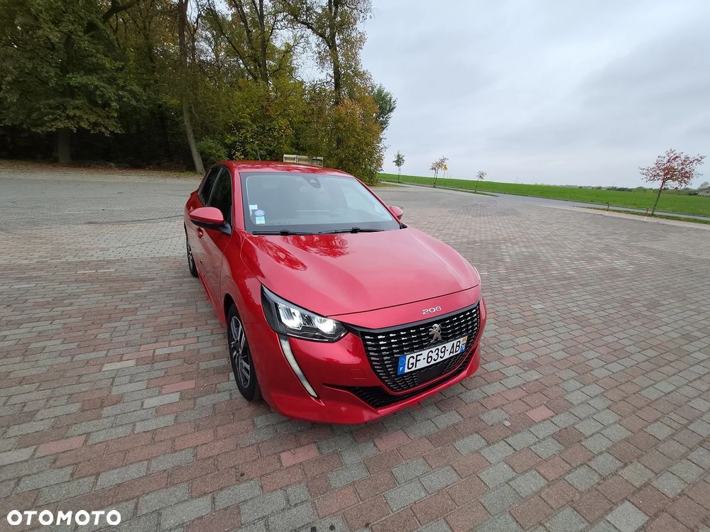 Peugeot 208 - 16