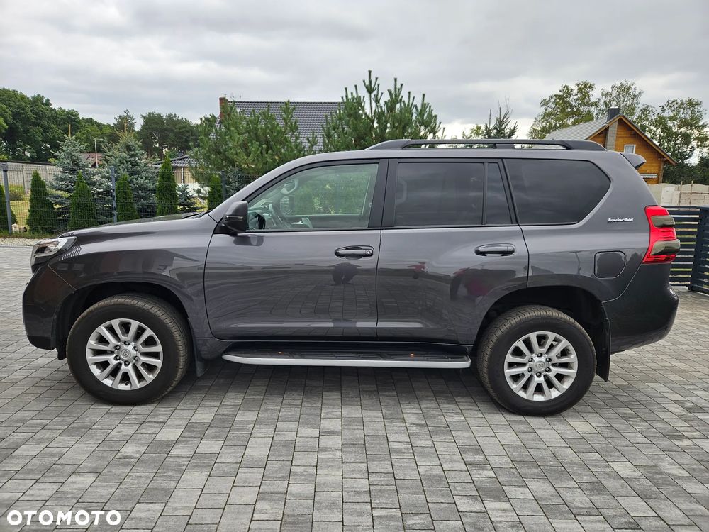 Toyota Land Cruiser LC 2.8 D-4D Invincible - 2