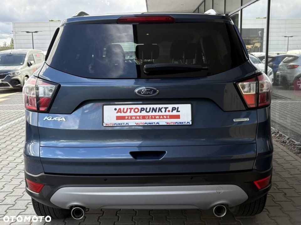 Ford Kuga - 12