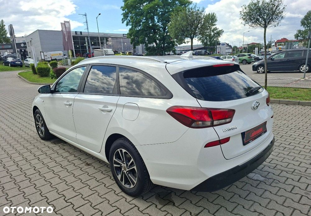 Hyundai i30 - 10