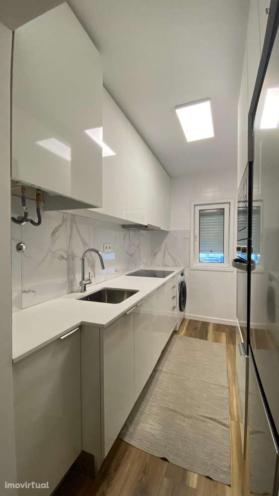 Quarto - localizado em Ramalde Porto - Grande imagem: 4/18