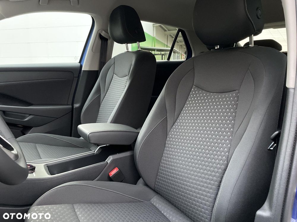 Volkswagen T-Roc - 10