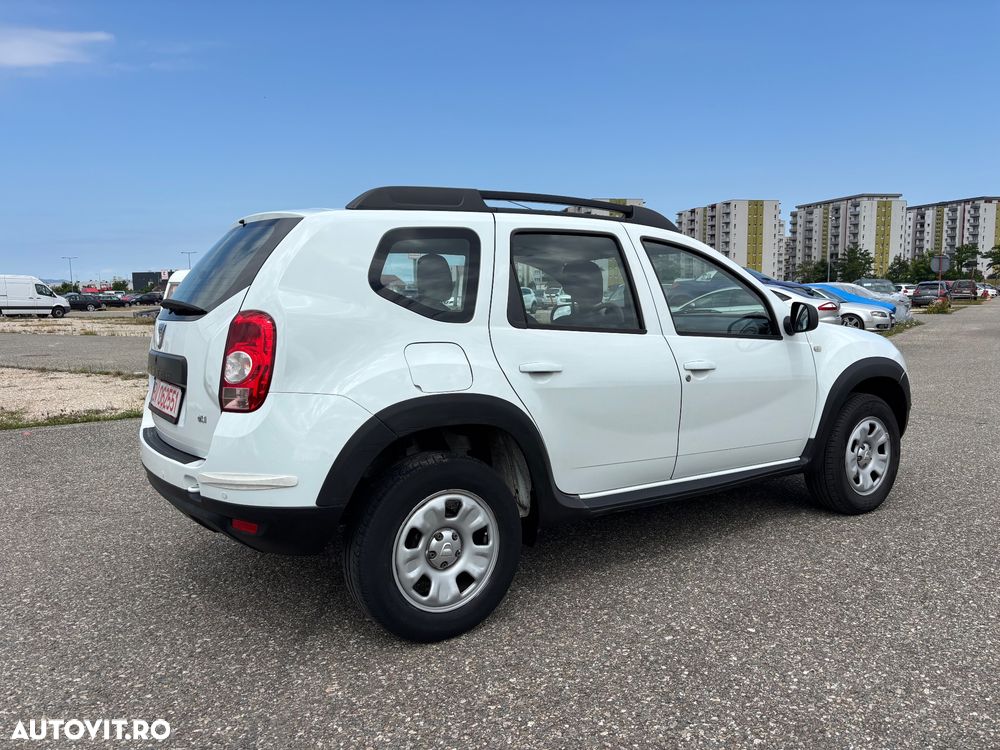 Dacia Duster 1.5 dCi 4x4 Laureate - 5