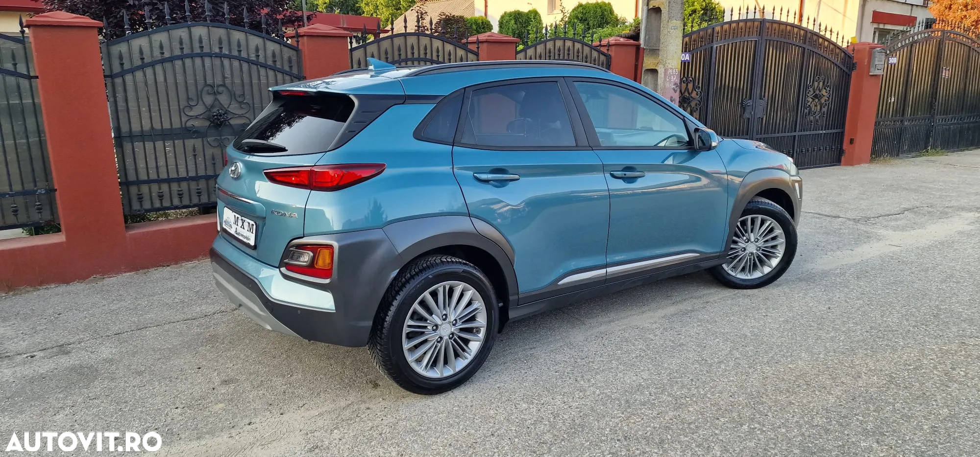 Hyundai KONA 1.6 CRDi DCT Premium - 32