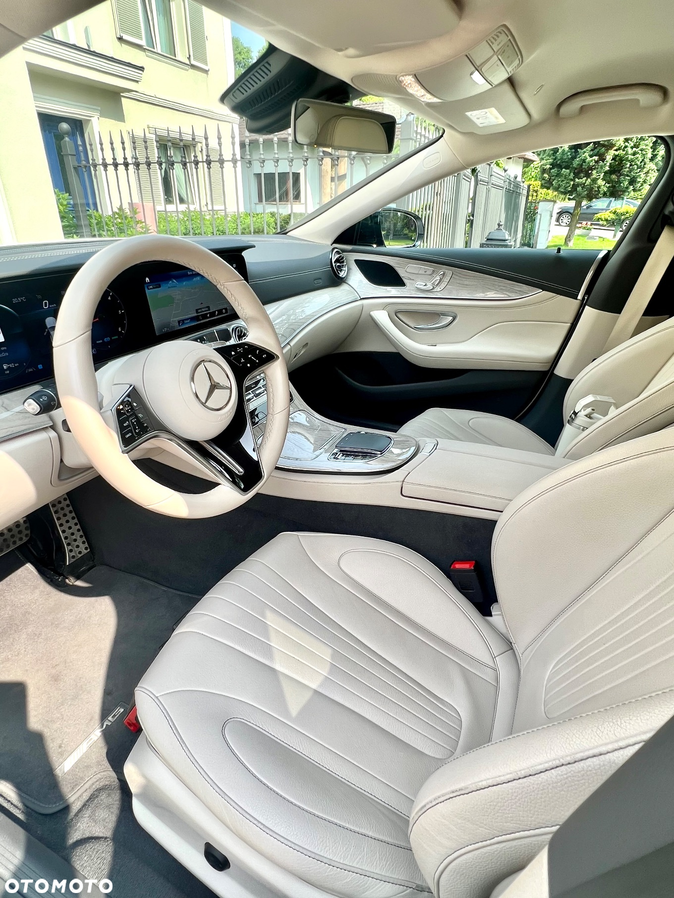 Mercedes-Benz CLS - 9