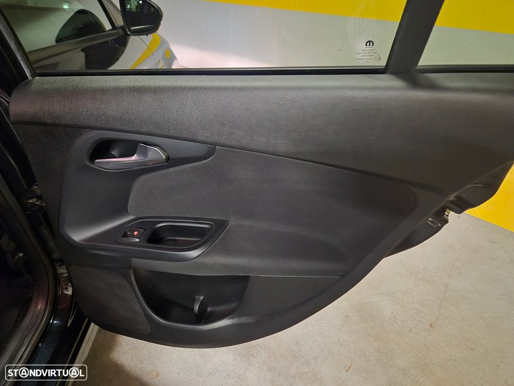 Fiat Tipo 1.3 M-Jet Lounge - 38