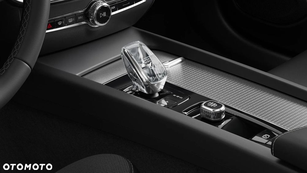 Volvo V60 B4 B Ultra Dark - 12