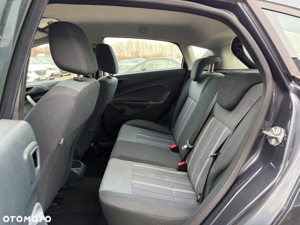 Ford Fiesta 1.25 - 24