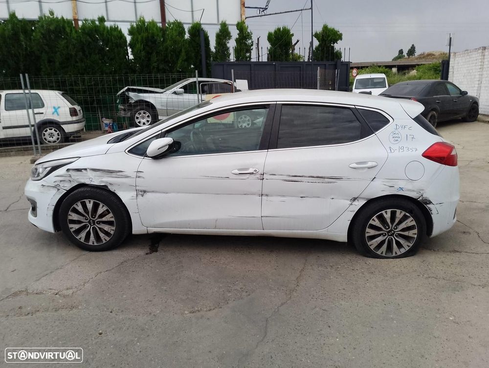 REFORÇO DO PARA-CHOQUES KIA CEED JD - 1