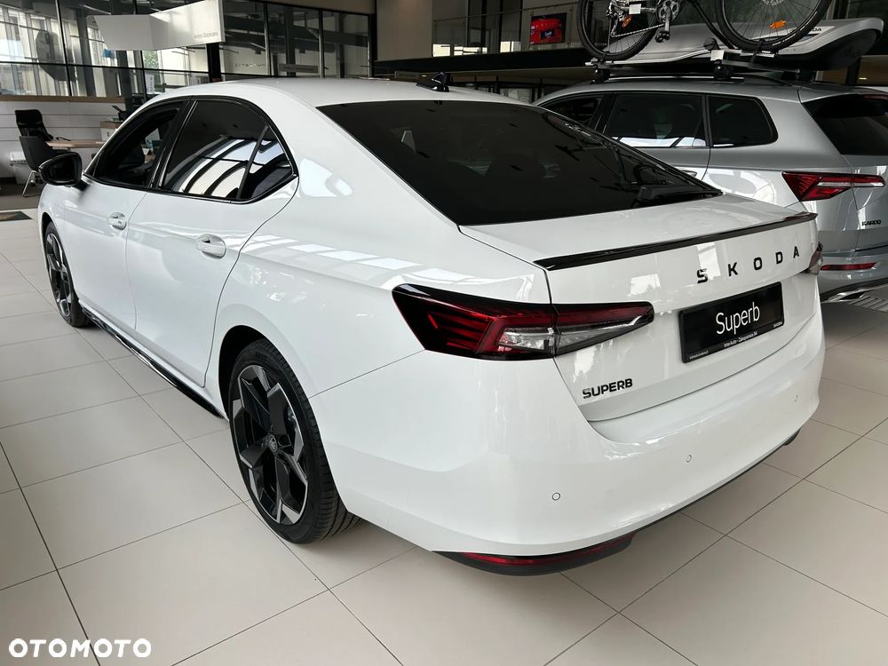Skoda Superb 2.0 TSI Sportline DSG - 10