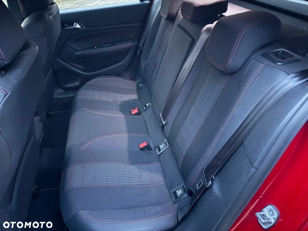 Peugeot 308 BlueHDi 130 EAT8 Stop & Start GT - 23