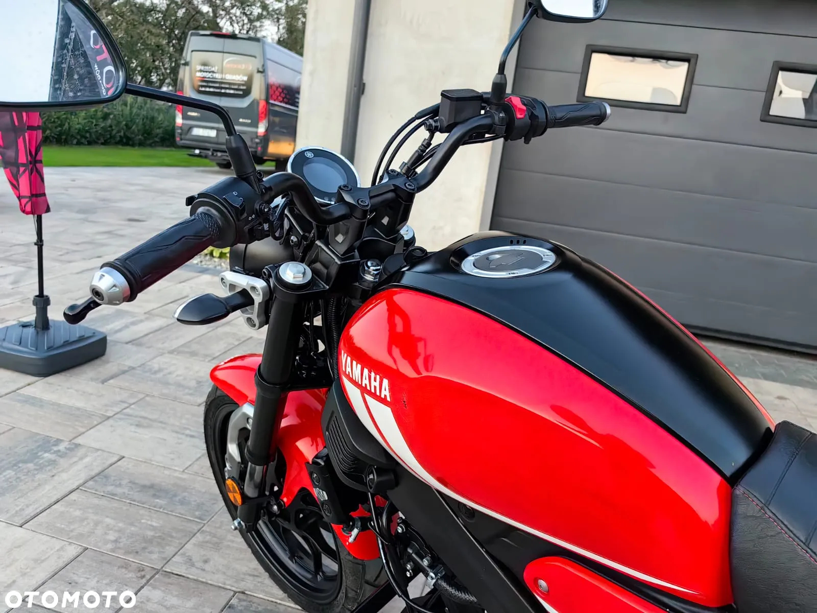 Yamaha XSR - 22