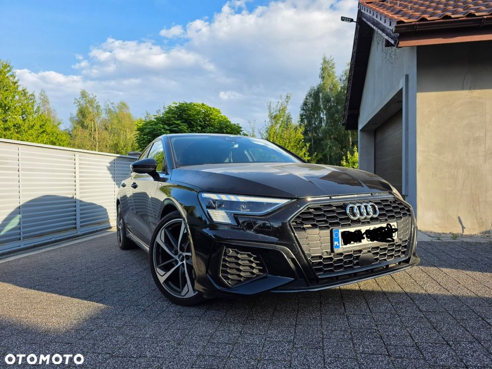 Audi A3 Limousine 35 TFSI S tronic - 1