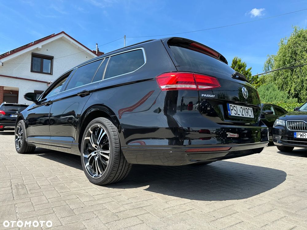 Volkswagen Passat Variant - 35