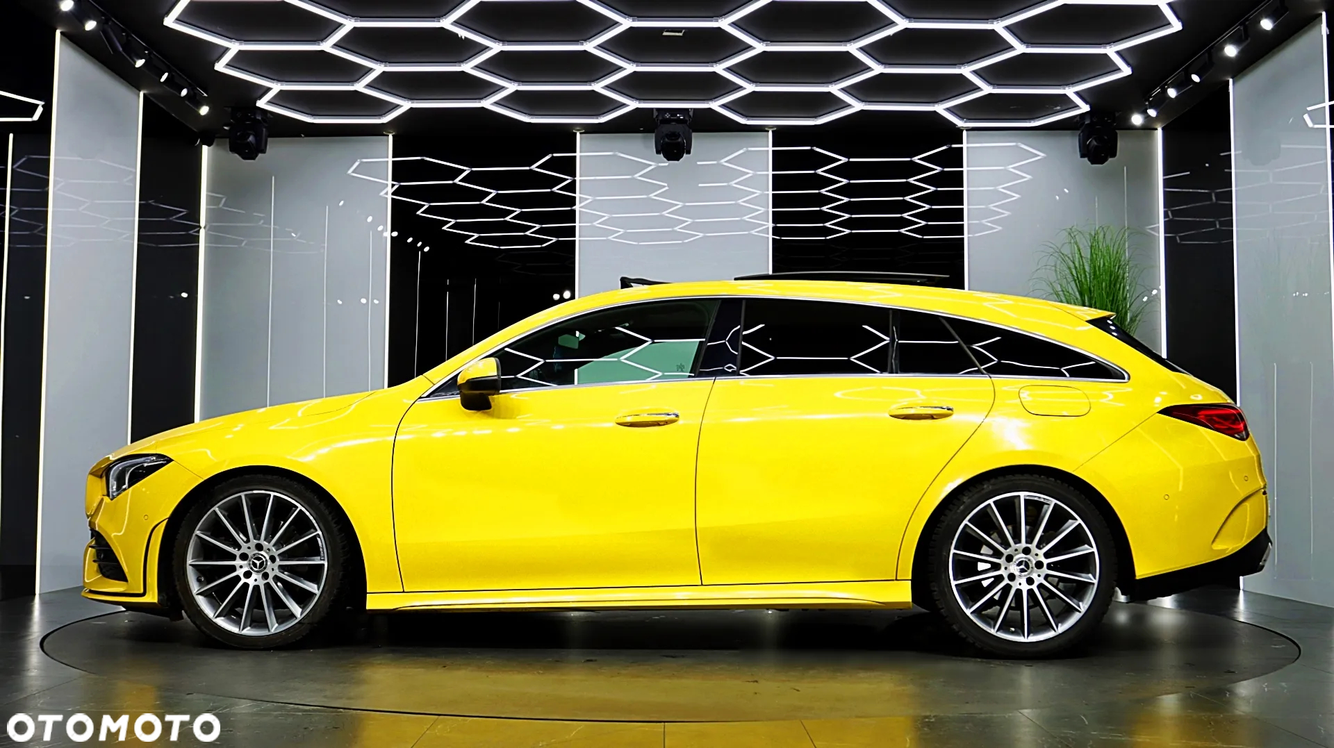 Mercedes-Benz CLA 200 AMG Line 7G-DCT - 6