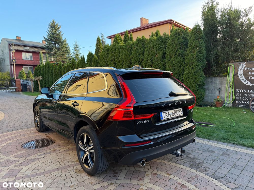 Volvo XC 60 D4 AWD Geartronic Momentum - 18