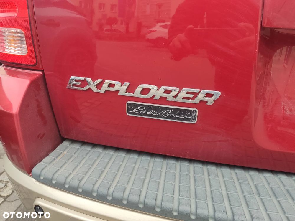 Ford Explorer - 10