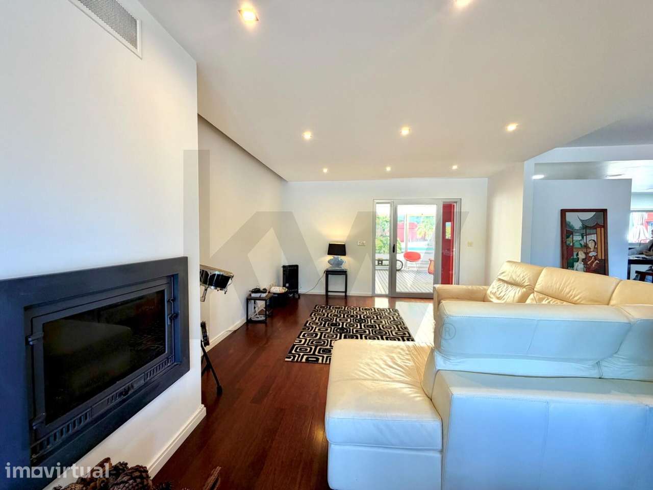 Moradia T3+2 com Piscina para venda - um Oásis de Luxo e Modernidade e - Grande imagem: 5/38