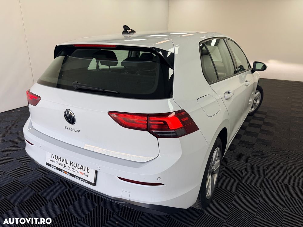 Volkswagen Golf 2.0 TDI Life - 26