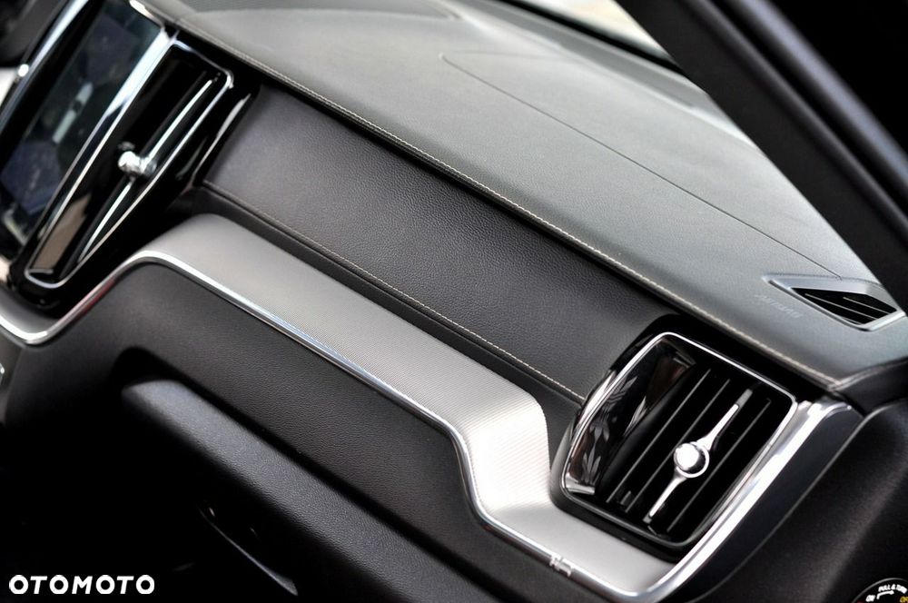 Volvo XC 60 D4 Geartronic Inscription - 30