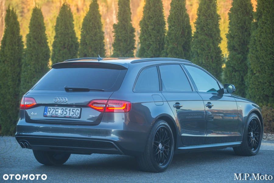 Audi A4 Avant 2.0 TDI DPF S line Sportpaket - 6