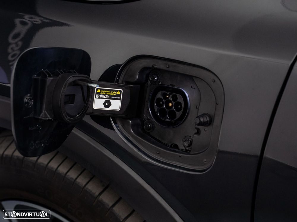 Kia XCeed 1.6 GDi PHEV Drive - 13